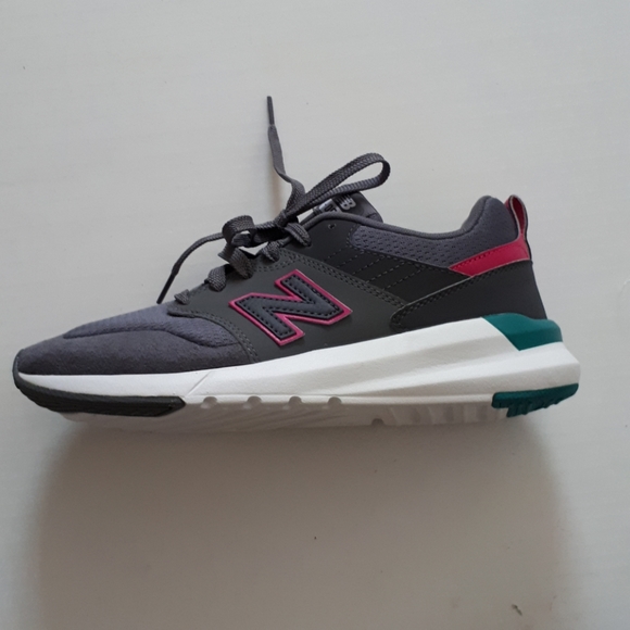 New Balance Comfort Insert Sneakers 009 - Picture 5 of 8